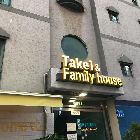 Take 1 Guesthouse Hongdae Séoul Extérieur photo